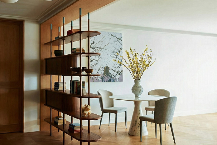 Декоративные панели из дуба для зонирования (1). Работы компании РСК Интерьер.